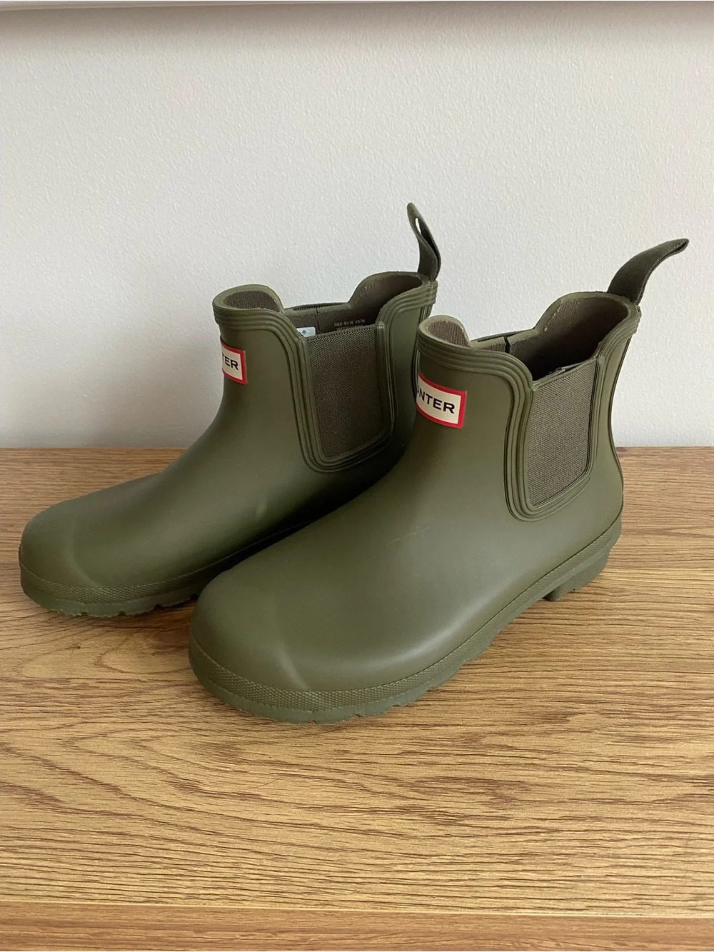 Hunter Short Chelsea Rain Boot - Olive Green NWOT